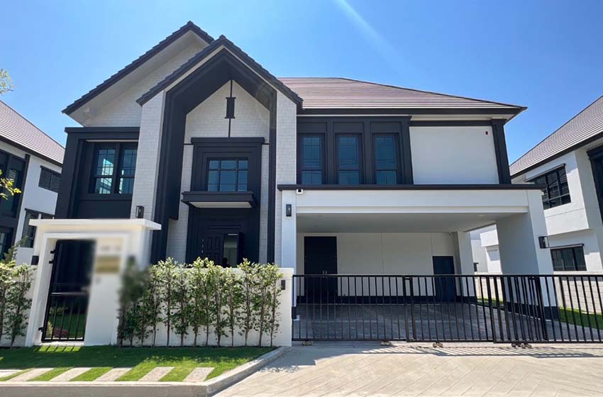 House with Shared Pool for rent in Bangnatrad
